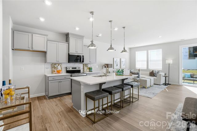 5208 Wyes Oak Lane, Charlotte, NC 28269