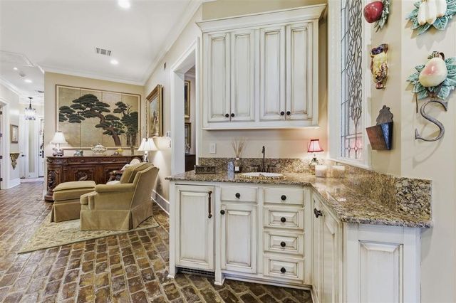 4826 Portrush Drive, Lake Charles, LA 70605
