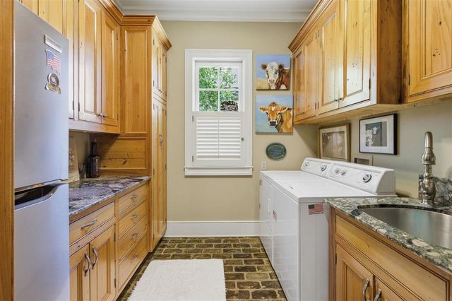 4826 Portrush Drive, Lake Charles, LA 70605