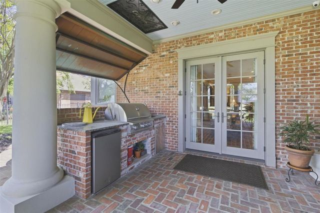 4826 Portrush Drive, Lake Charles, LA 70605