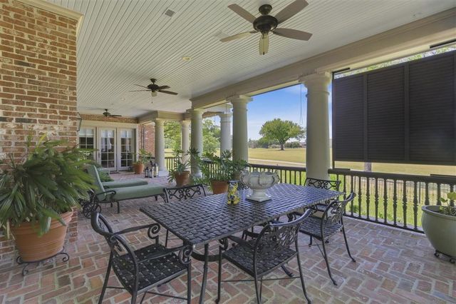 4826 Portrush Drive, Lake Charles, LA 70605