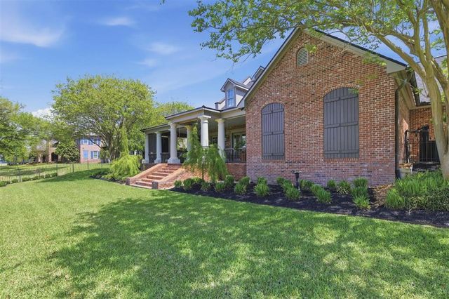 4826 Portrush Drive, Lake Charles, LA 70605