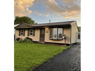 420 Garland Avenue, Romeoville, IL 60446