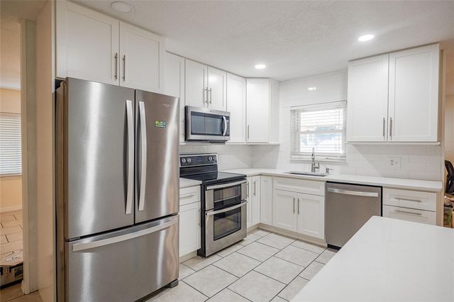 706 PATRICIA PL, Lakeland, FL 33809