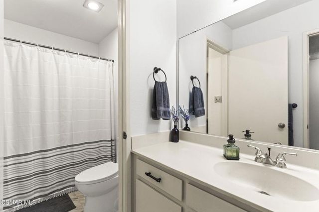 5700 Etiwanda Avenue 248, Tarzana, CA 91356