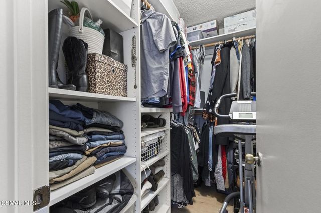 5700 Etiwanda Avenue 248, Tarzana, CA 91356