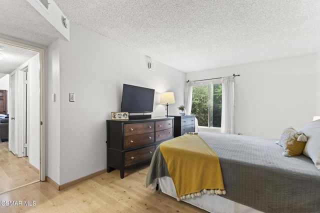 5700 Etiwanda Avenue 248, Tarzana, CA 91356