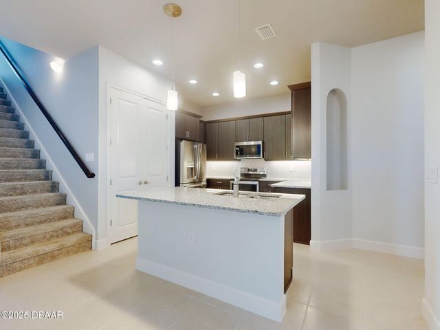 6321 Hanfield Drive, Port Orange, FL 32128