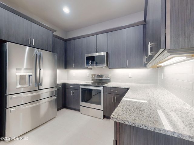 6321 Hanfield Drive, Port Orange, FL 32128