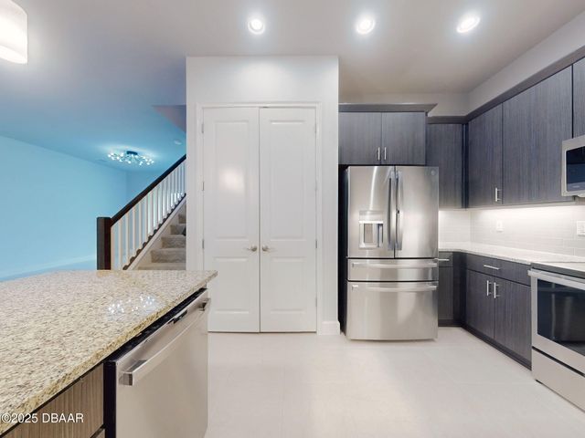 6321 Hanfield Drive, Port Orange, FL 32128