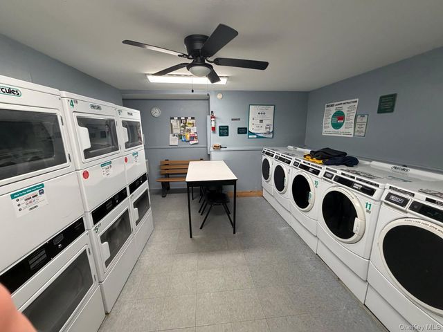 2435 Union Boulevard 7B, Islip, NY 11751