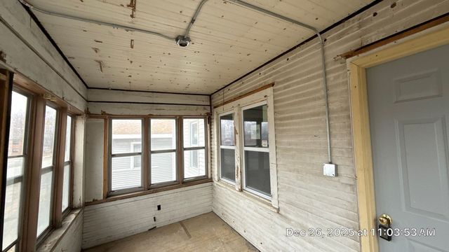 1617 5th Street, Rock Island, IL 61201