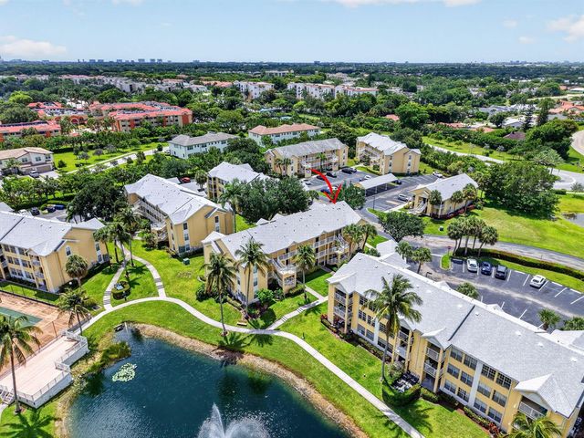 6339 La Costa Drive D, Boca Raton, FL 33433