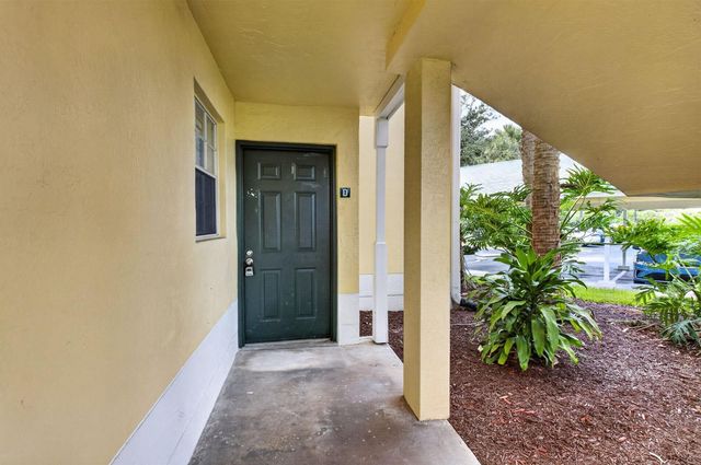 6339 La Costa Drive D, Boca Raton, FL 33433
