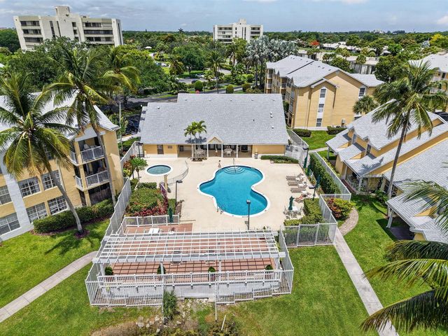 6339 La Costa Drive D, Boca Raton, FL 33433