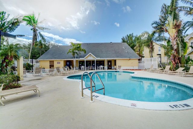 6339 La Costa Drive D, Boca Raton, FL 33433