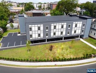 116 Essex Street 204, Hackensack, NJ 07601