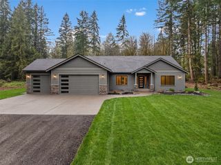 5621 SE Aloha Lane, Port Orchard, WA 98367