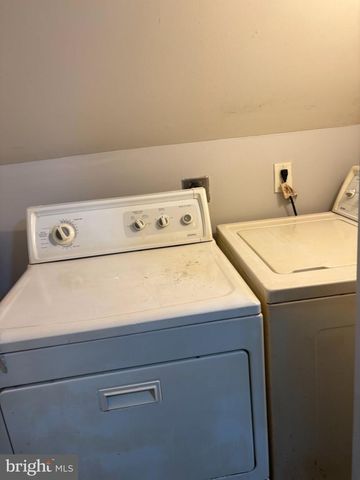 851 E CHELTEN AVE, Philadelphia, PA 19138