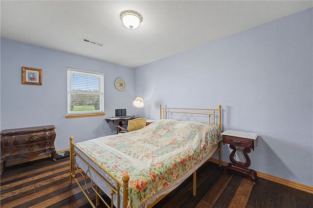 13535 Bill Sellers Road, Fayetteville, AR 72704