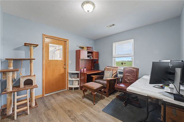 13535 Bill Sellers Road, Fayetteville, AR 72704