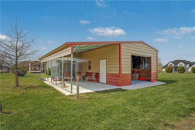 13535 Bill Sellers Road, Fayetteville, AR 72704