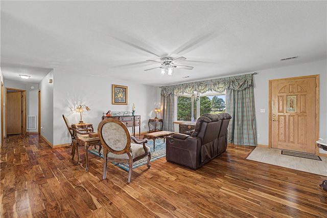 13535 Bill Sellers Road, Fayetteville, AR 72704