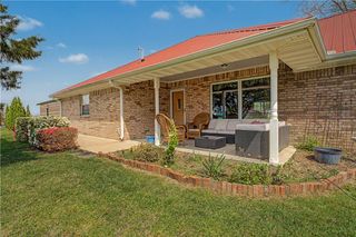 13535 Bill Sellers Road, Fayetteville, AR 72704