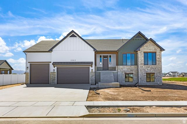 2383 W 3000 N, Farr West, UT 84404