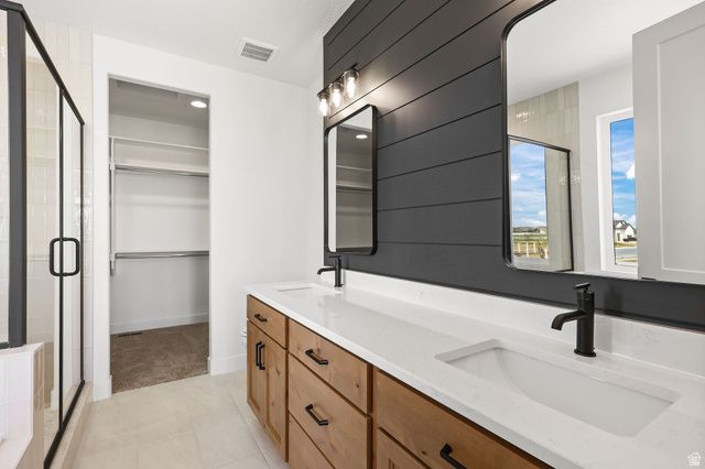 2383 W 3000 N, Farr West, UT 84404