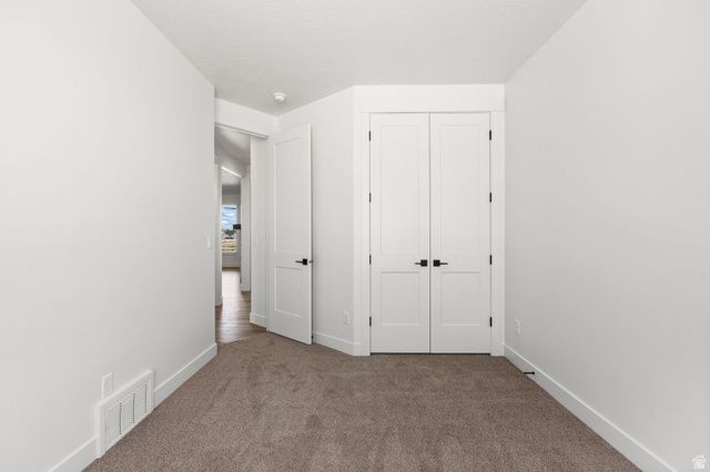 2383 W 3000 N, Farr West, UT 84404