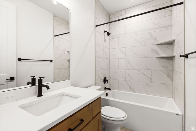 2383 W 3000 N, Farr West, UT 84404
