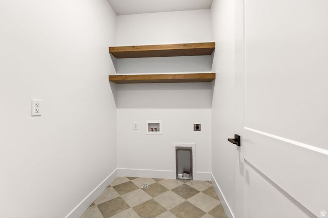 2383 W 3000 N, Farr West, UT 84404