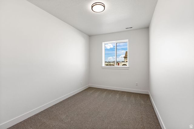 2383 W 3000 N, Farr West, UT 84404
