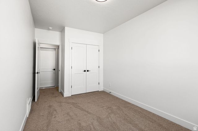 2383 W 3000 N, Farr West, UT 84404