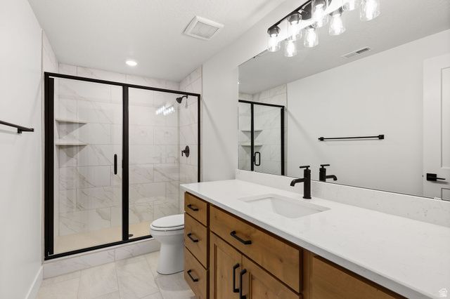 2383 W 3000 N, Farr West, UT 84404
