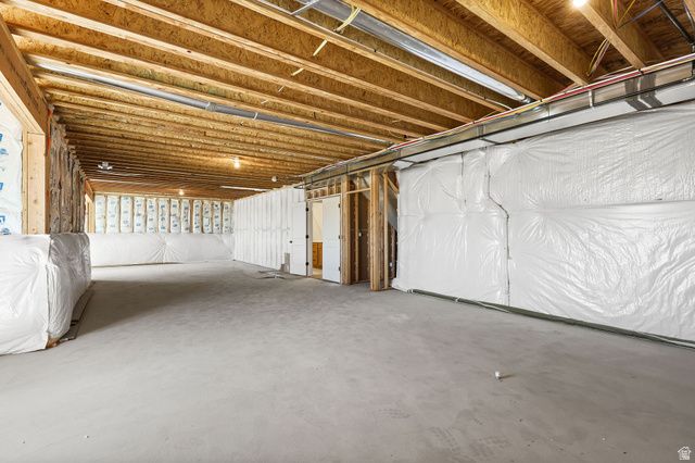 2383 W 3000 N, Farr West, UT 84404