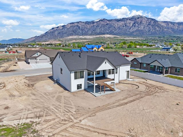2383 W 3000 N, Farr West, UT 84404