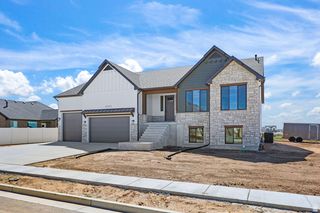 2383 W 3000 N, Farr West, UT 84404