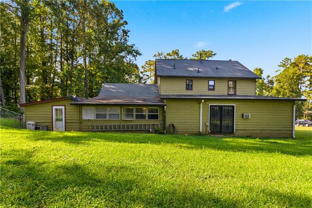 7518 Lerose Drive, Jonesboro, GA 30236