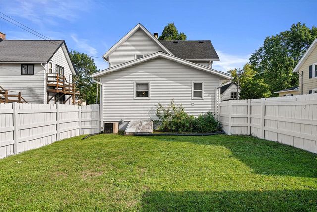 123 Cook STREET, Waukesha, WI 53186