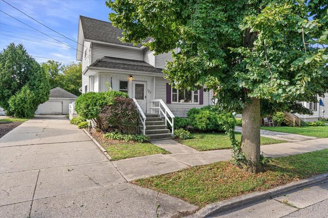 123 Cook STREET, Waukesha, WI 53186
