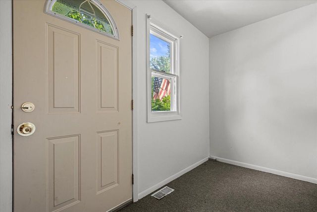 123 Cook STREET, Waukesha, WI 53186