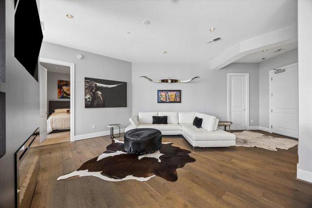 1409 Post Oak Boulevard 1803, Houston, TX 77056