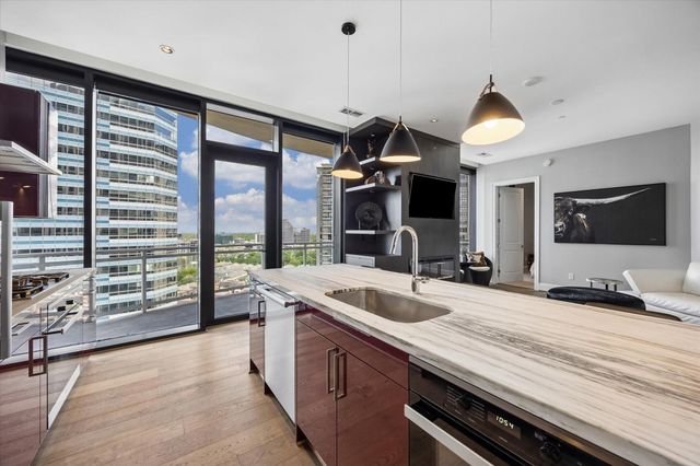 1409 Post Oak Boulevard 1803, Houston, TX 77056