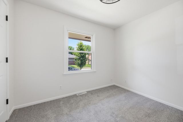 205 WILDWOOD Road, Council Bluffs, IA 51503