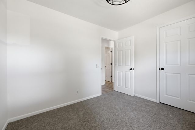205 WILDWOOD Road, Council Bluffs, IA 51503