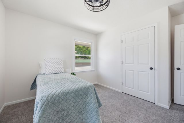 205 WILDWOOD Road, Council Bluffs, IA 51503