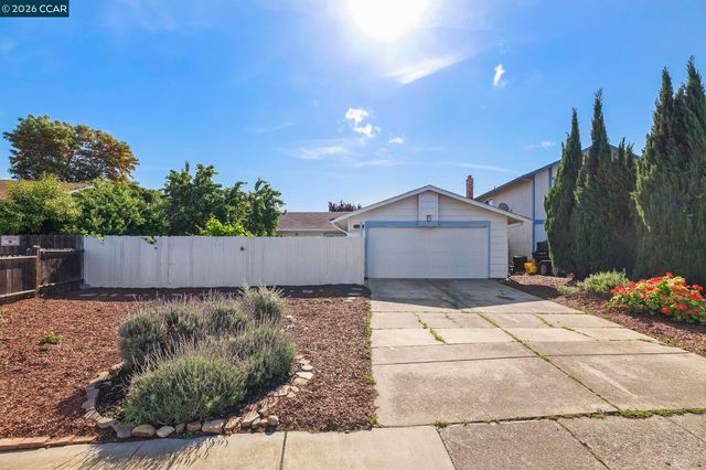 476 Pamela Dr, Bay Point, CA 94565