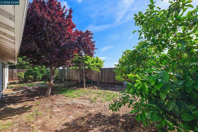 476 Pamela Dr, Bay Point, CA 94565